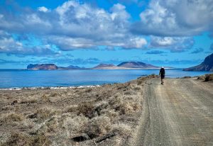 Sendero del Mar al Río: de Costa Teguise a Famara. Fotografía: Lanzarote3.com