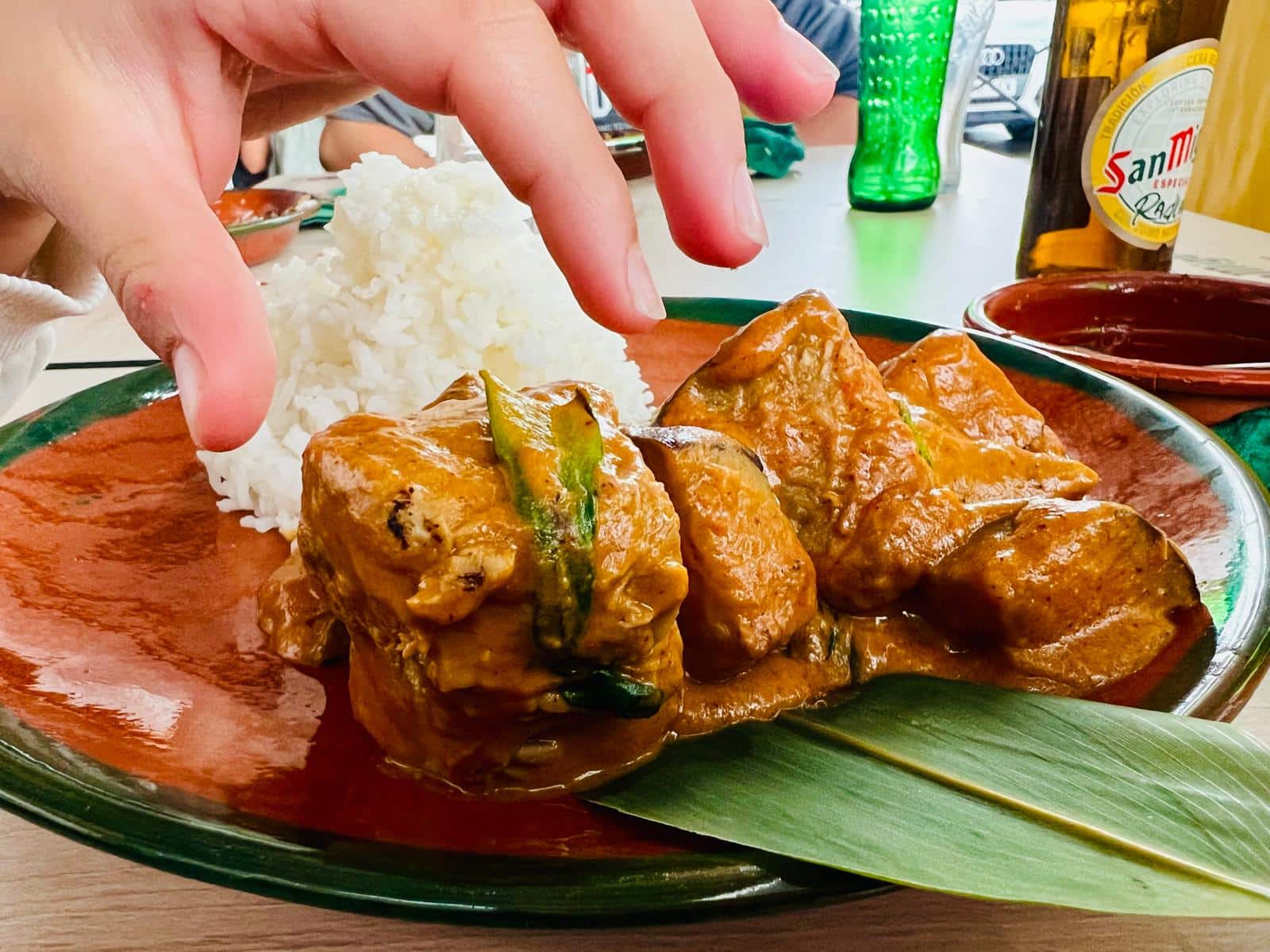 K-Mayan: sumergiéndonos en la cocina filipina dejando a un lado los cubiertos