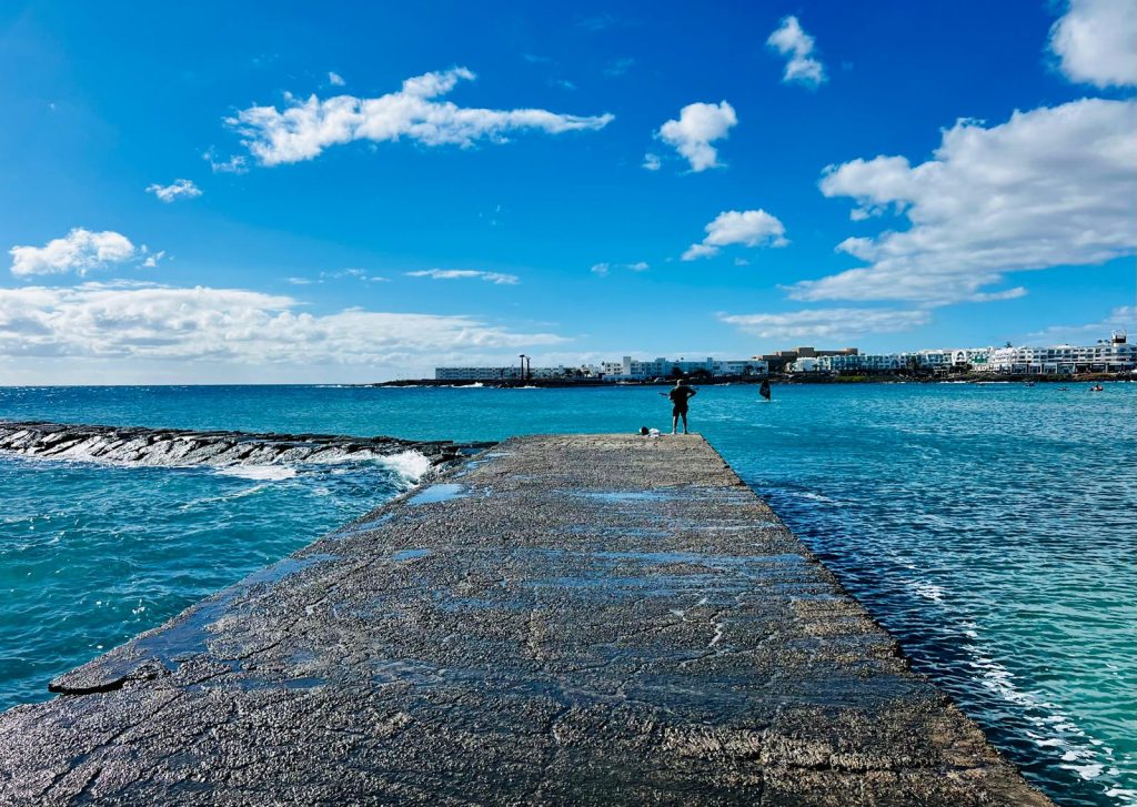 Pleamar en el embarcadero del Salinas. Fotografía: Lanzarote3.com