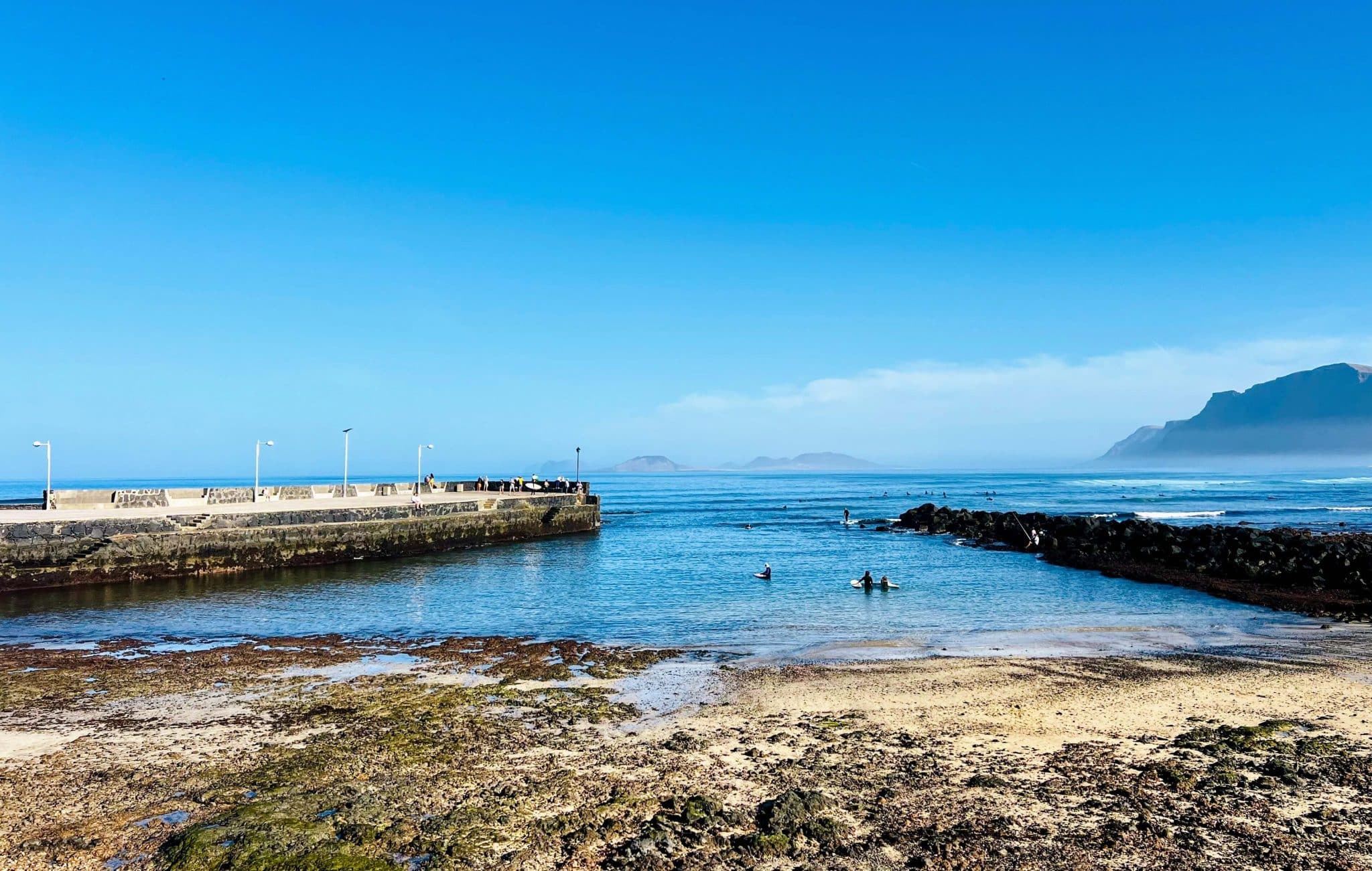 Muelle de la Caleta de Famara. Fotografía: Lanzarote3.com