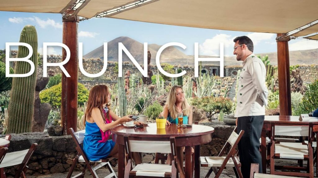 Brunch en el Jardín de Cactus. Fotografía: Centros Turísticos de Lanzarote.